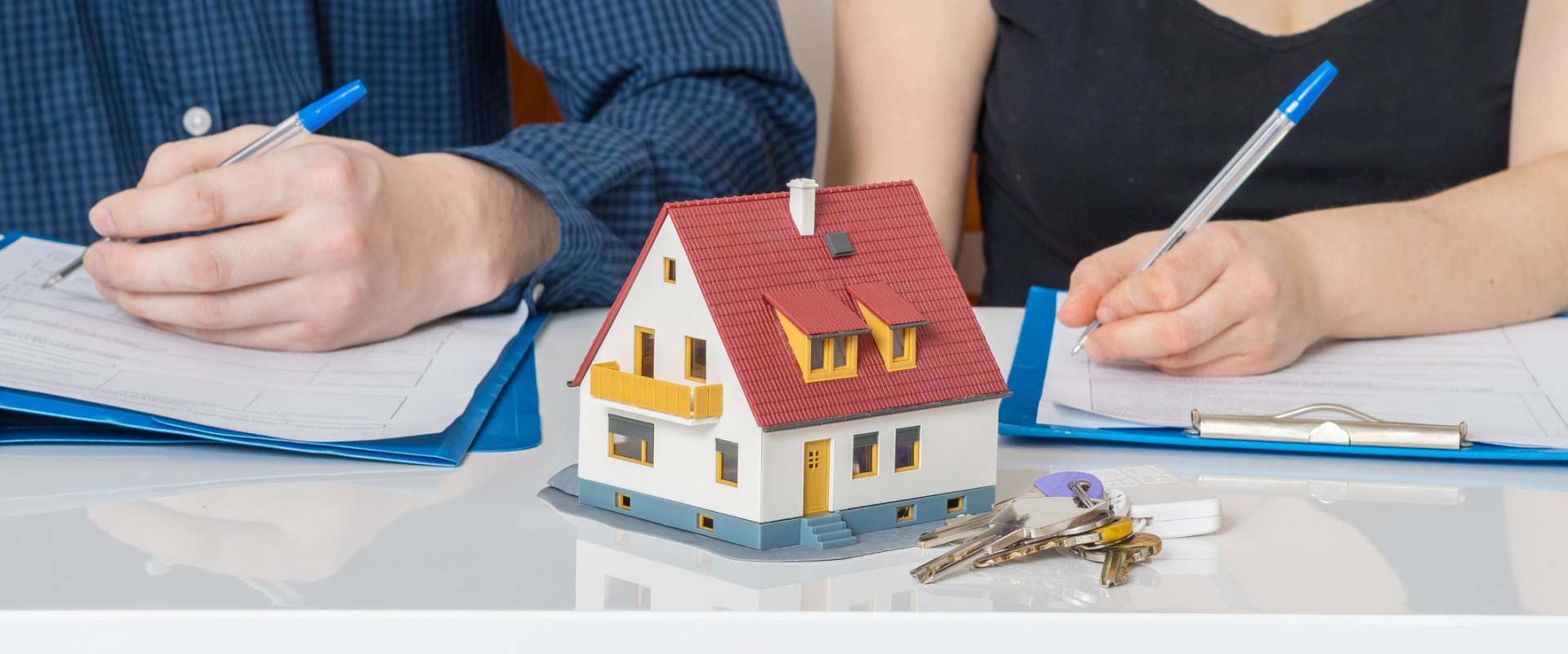 Who gets the house in a divorce in california 